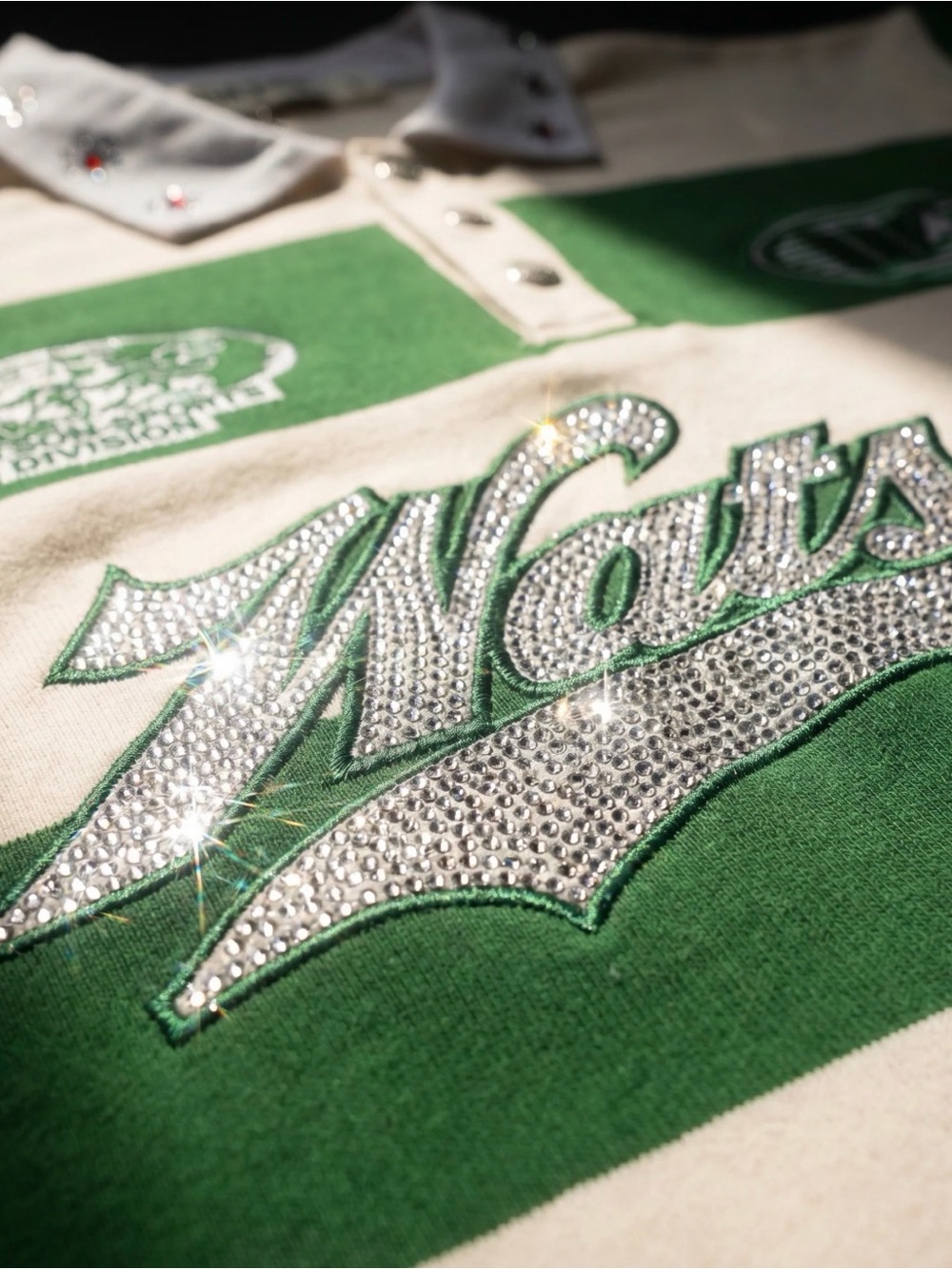 ❇️👕❇️ Watson Green  & Cream Striped Rhinestone Polo - S - Picture 7 of 7